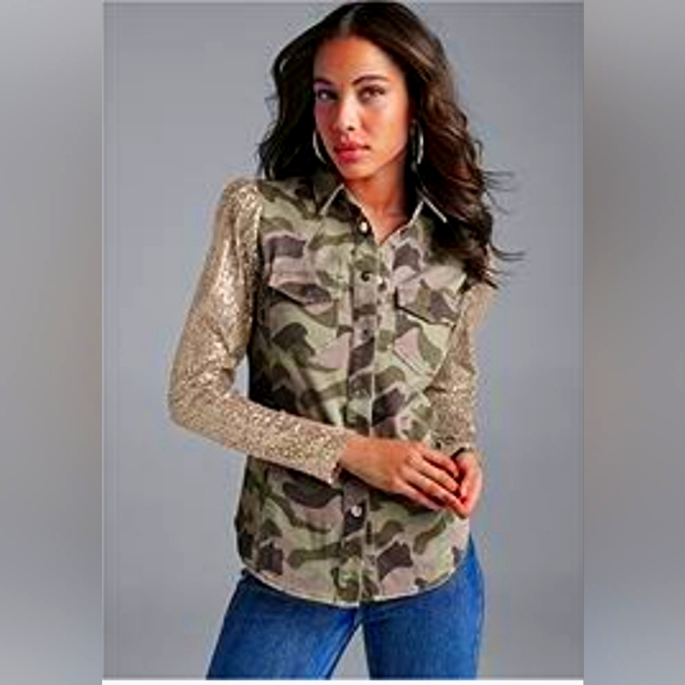 Sequin Sleeve Camo Top